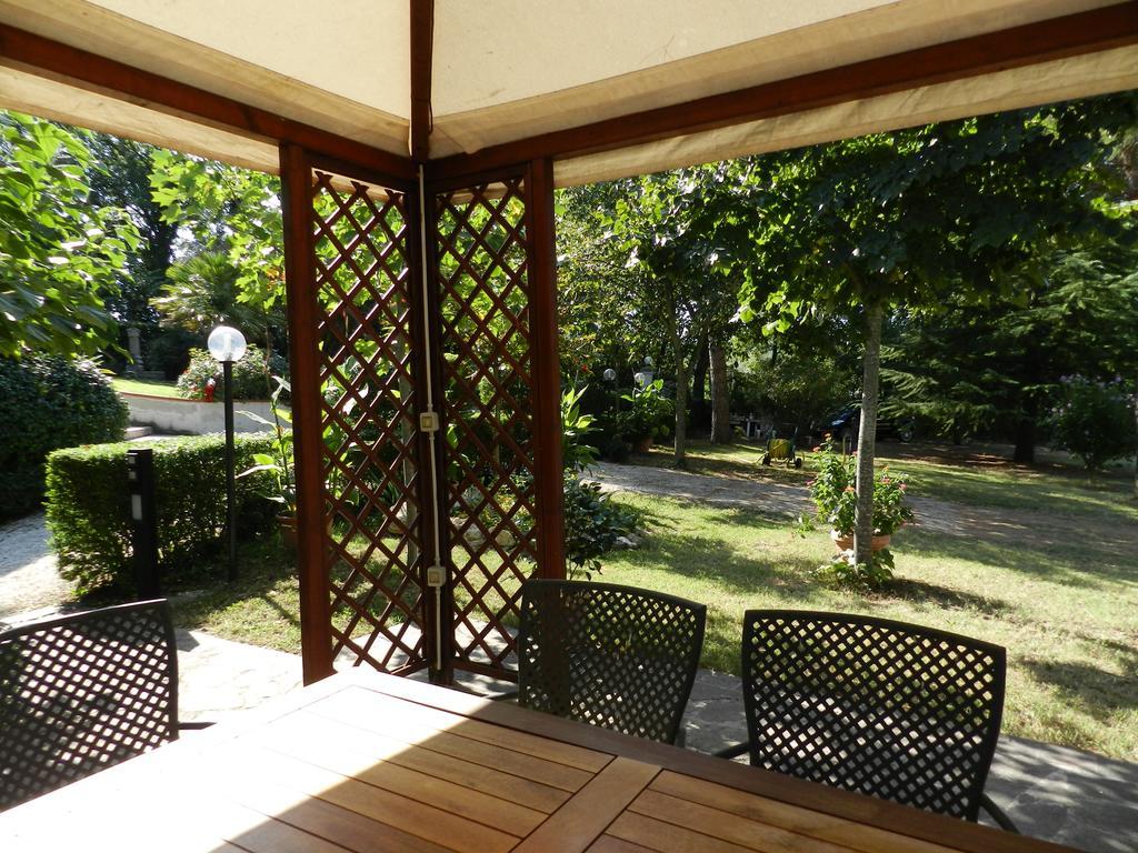 B&B Villa Maria Terni Pokoj fotografie